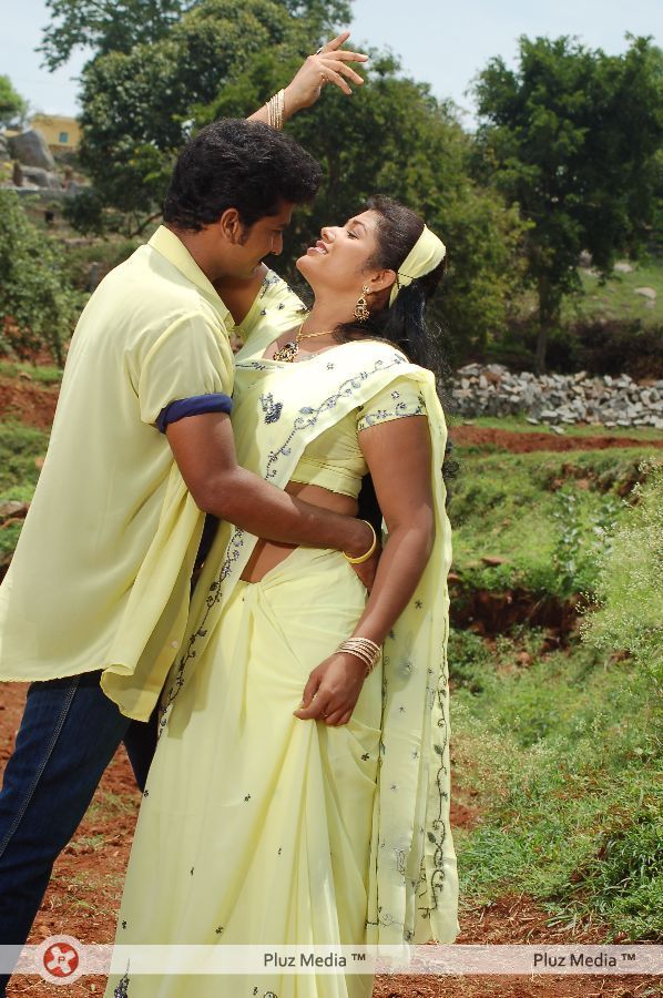 Vazhi Vidu Kanne Vazhi Vidu Movie Hot Stills | Picture 110119